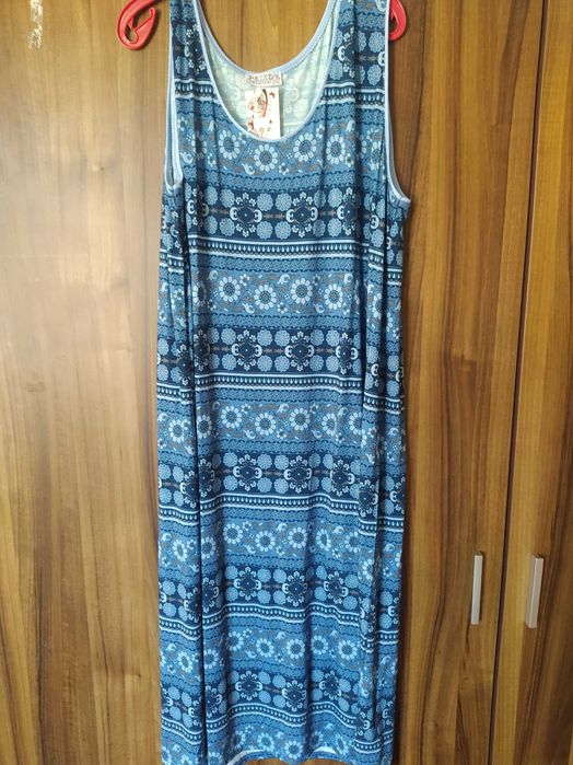 Дамски нощници / тип рокли