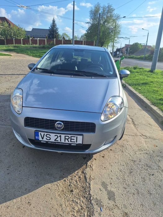 Vand Fiat grande punto 1.4 benzina