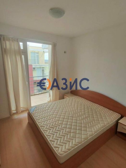 Продава се Двустаен апартамент в к.к. Слънчев бряг - 72 кв.м за 653 €/кв.м - Снимка #3