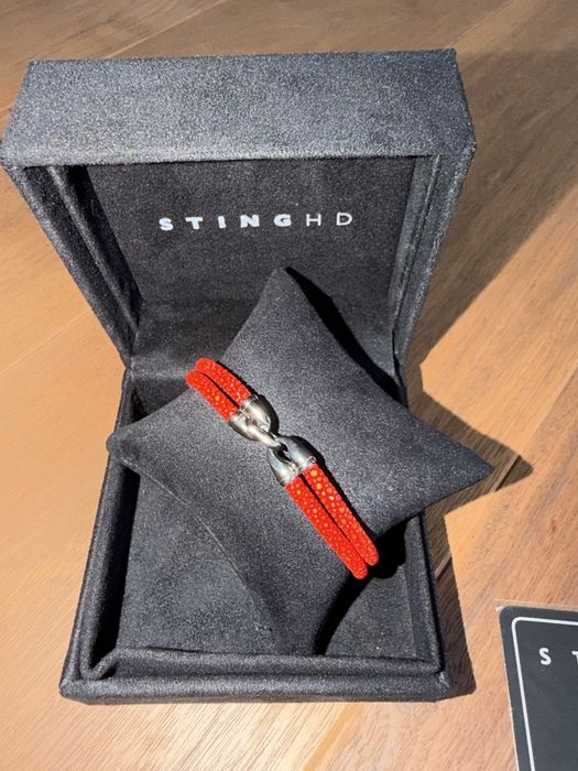Оригинална гривна Stinghd