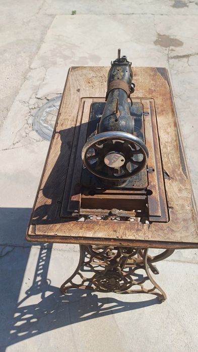 Швейная машина singer