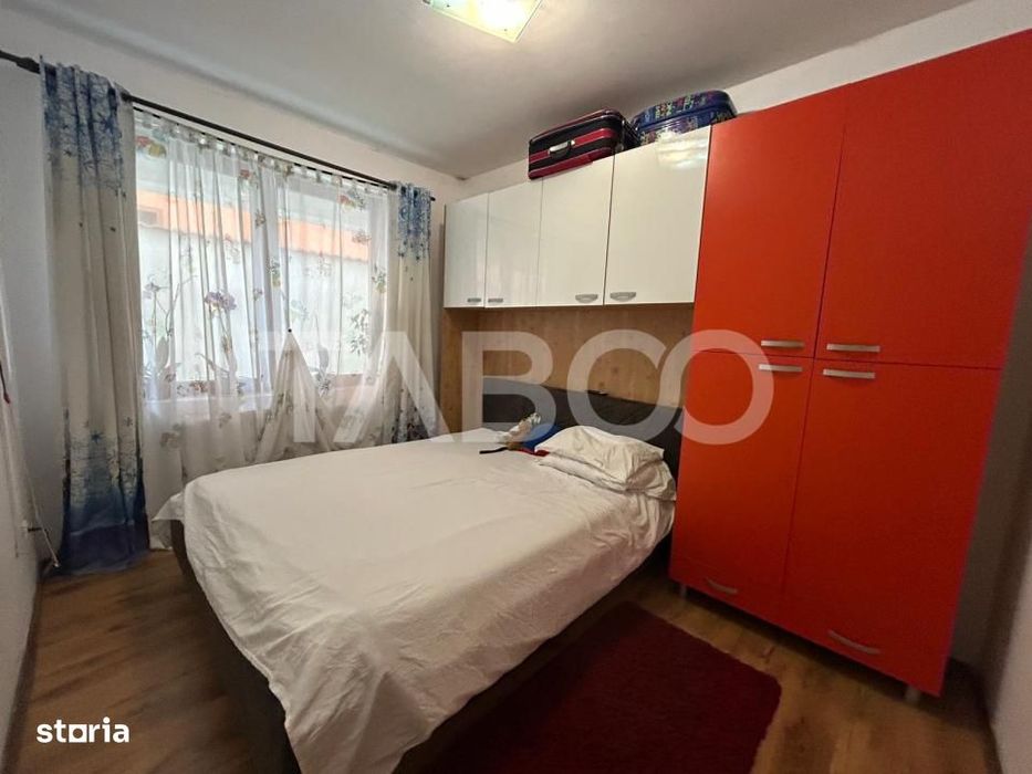 Apartament decomandat 54mp 2 camere si balcon zona Brana Selimbar — fotografia 3