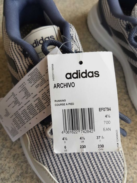 Оригинални маратонки Adidas