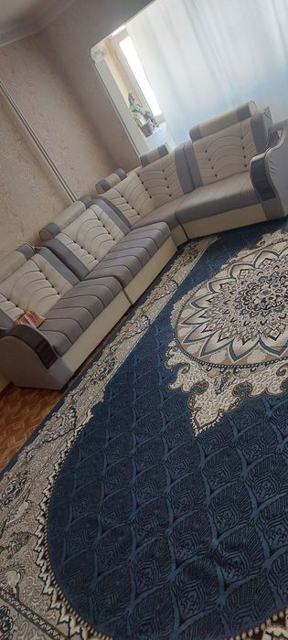 Квартира бор қизлар учун