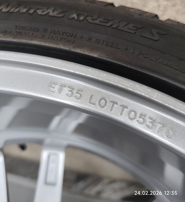 20/5/112-МЕРЦЕДЕС Ц и Е класа,с добри ЗИМНИ гуми -255/35/20-перфектни