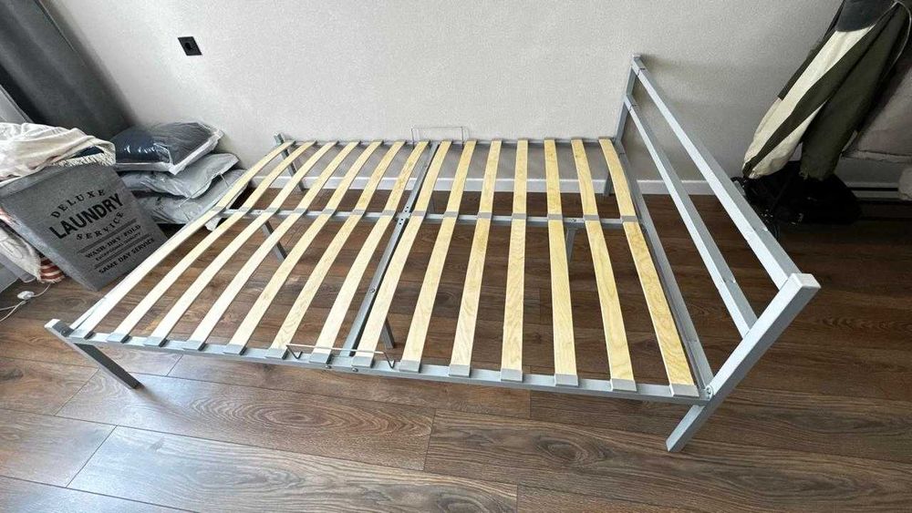 Продам кровать 140×190