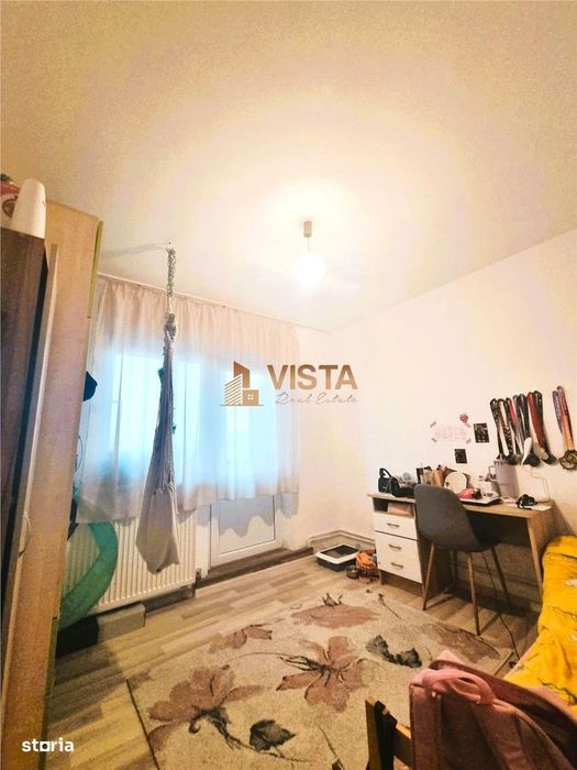 Apartament 3 camere, luminos, costuri mici, zona Craiter, aproape Core
