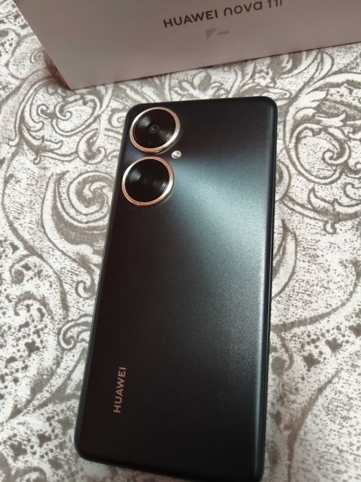 Телефон Huawei nova 11i
