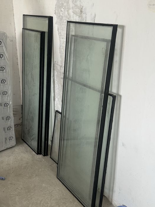 Стекла для пластиковых окон б/у