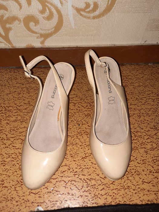 Продам туфли, лабутены, босоножки