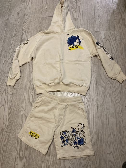 zara не е обличан