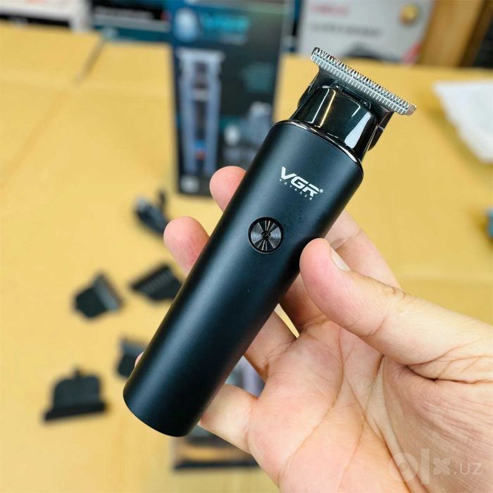 VGR V937 plus триммер, соч соқол учун мошинка