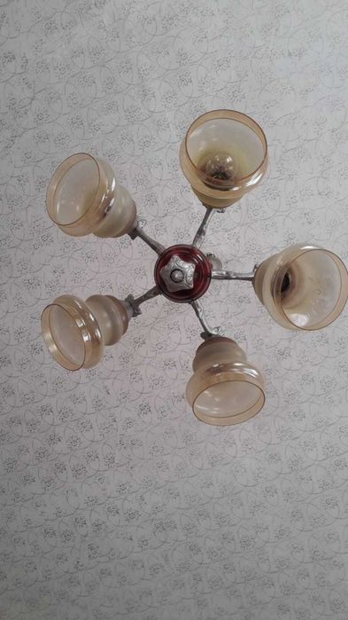 candelabru - lustra - cu bec clasic dulie E27 - oferta