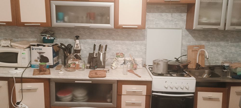 Продам кухонный гарнитур