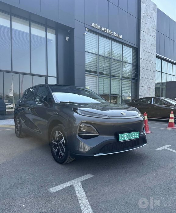 CHANGAN UNI-E (Changan Samarkand Rohat avtosaloni)