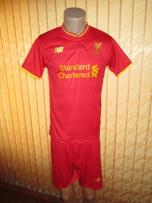 New Balance детски екип Ливърпул Стъридж РЕТРО размер 104