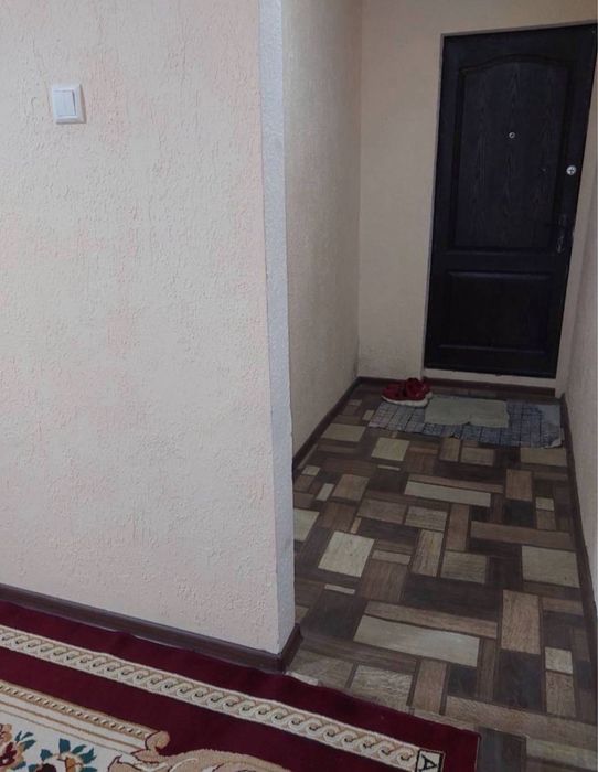 Срочно здаеться Аренду 2ком квартира городе Чирчике 4-микрарайоне