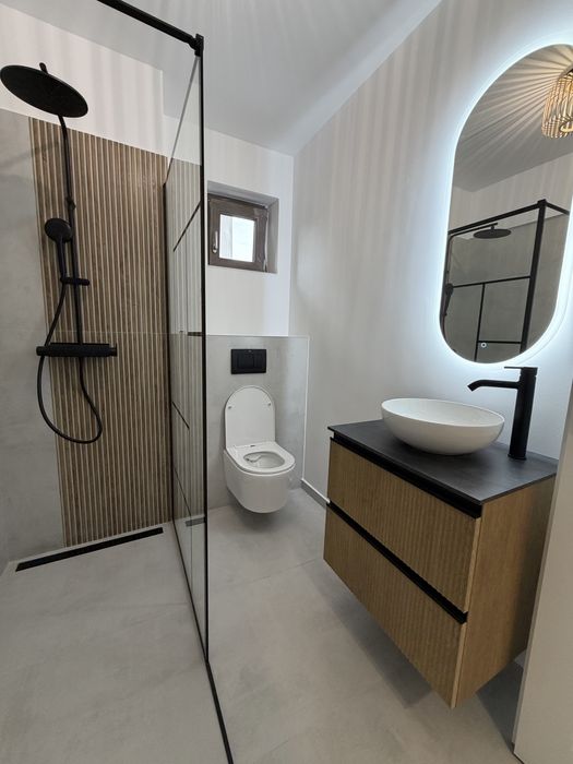 Vand ap.3cam, cu CF ,bloc nou  , in zona str. C-tin Brancusi !