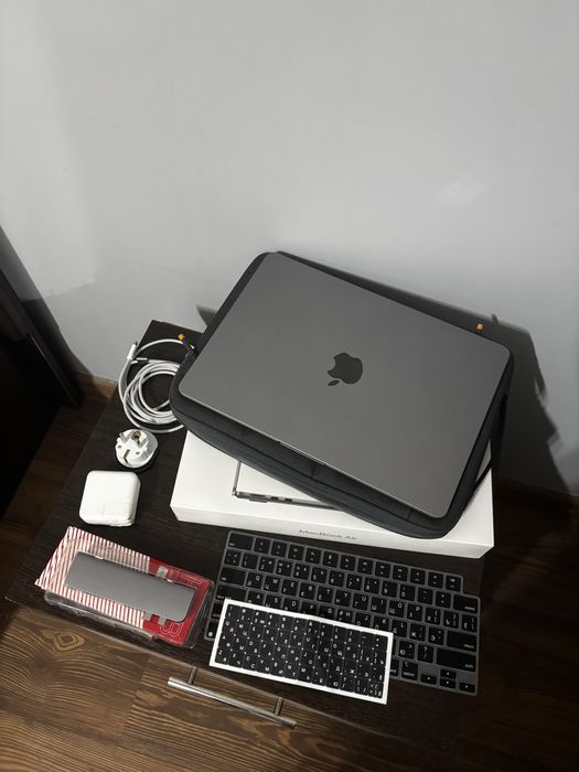 Macbook air m2 2022, 20 циклов