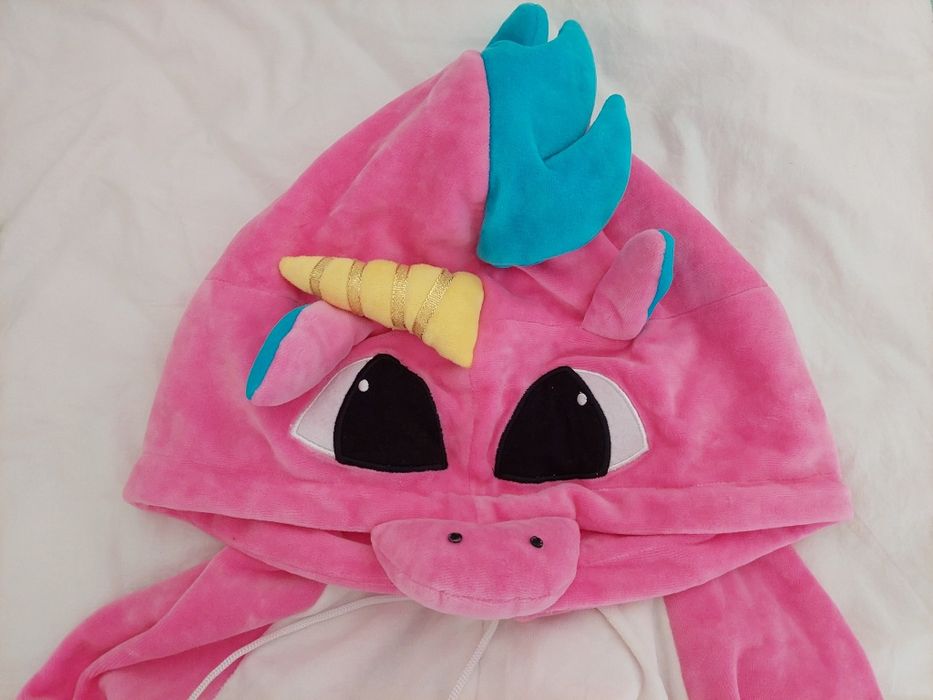 Детский и взрослый комбинезон единорог