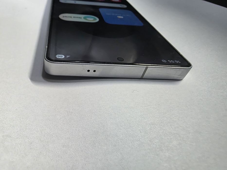 Samsung galaxy S25 Ultra Titanium Whitesilver 256GB 12GB RAM IMPECABIL