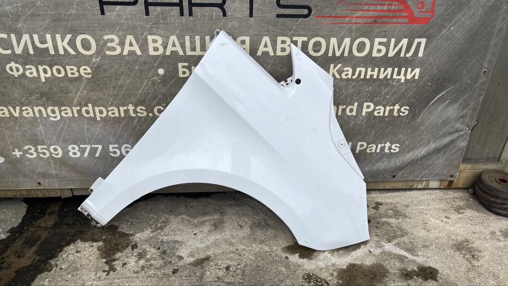 4 броя ляв и 3 броя десен калник Mercedes Vito W447 (2015-2018)