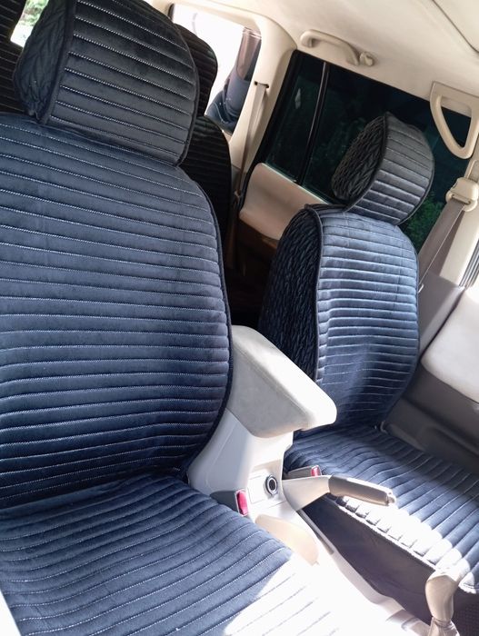 Продам чехлы на авто