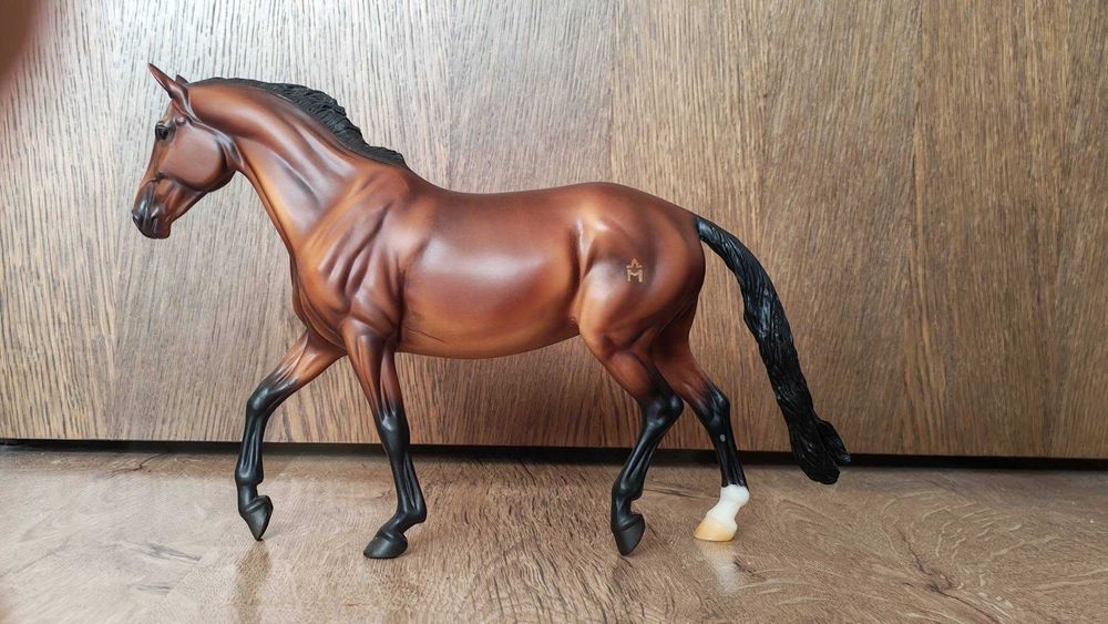 Колекционерски фигурки коне BREYER