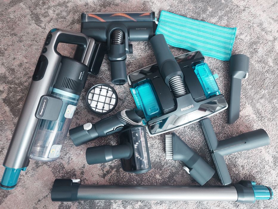 Aspirator Vertical Philips Aqua Plus XC8057/01