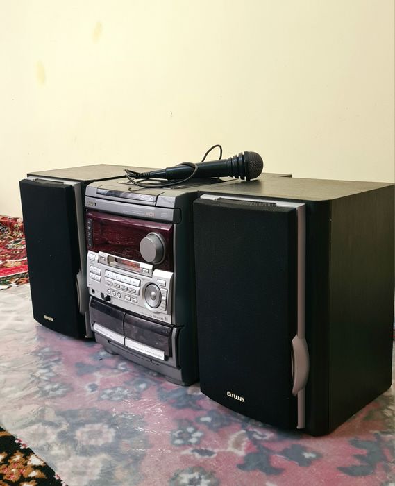 Музыкальный центр AIWA