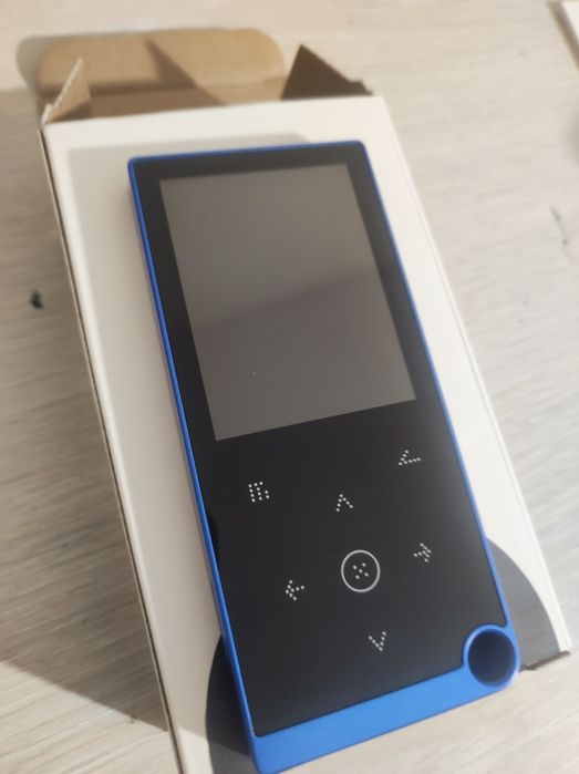 MP3 Player cu Bluetooth – NOU + Card Masiv 128 GB Inclus + Accesorii