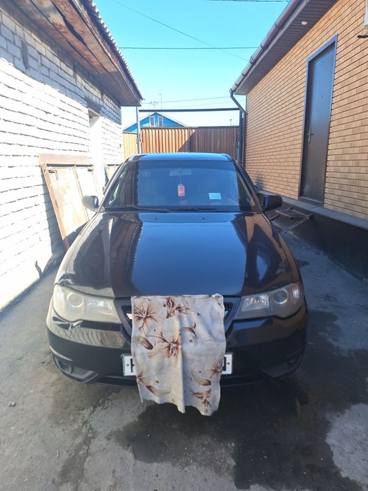 Продам део нексия