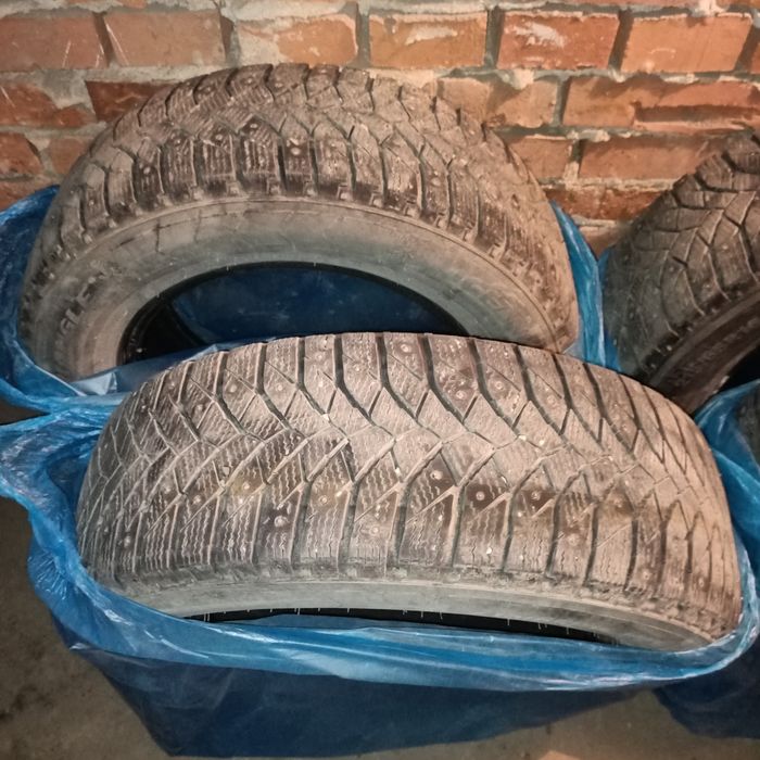 Продам зимнюю резину
