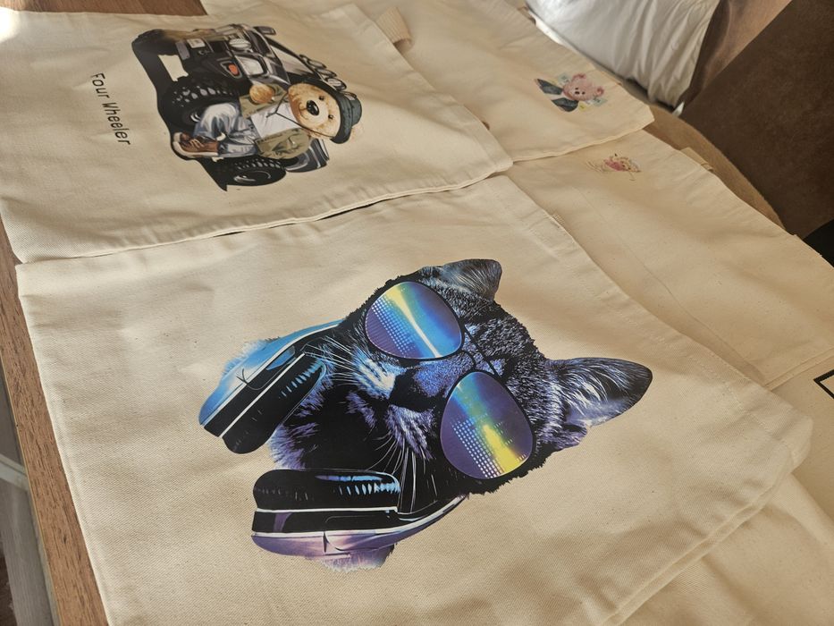 Продам новые кепки, очки