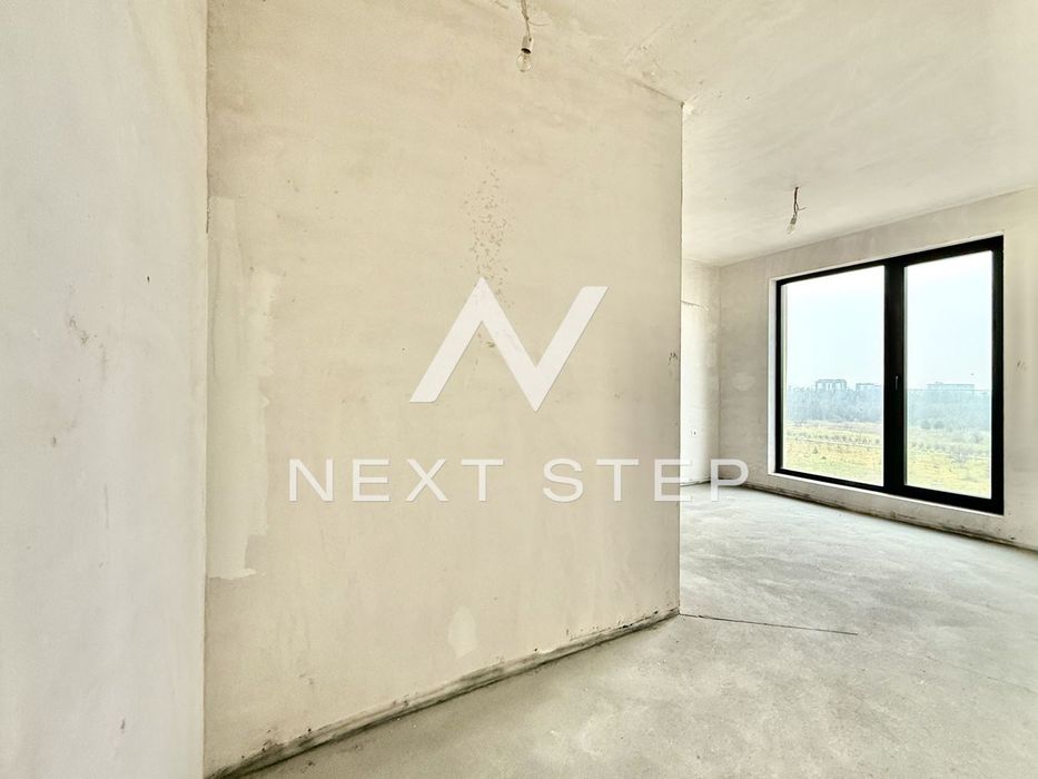 Продава се Тристаен апартамент в Пловдив, Тракия - 96 кв.м за 771 €/кв.м - Снимка #4