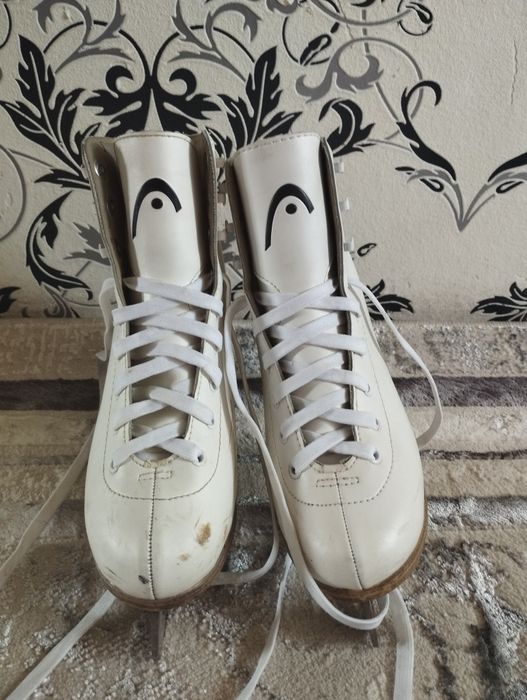 Фигурные коньки Head, 36 размер