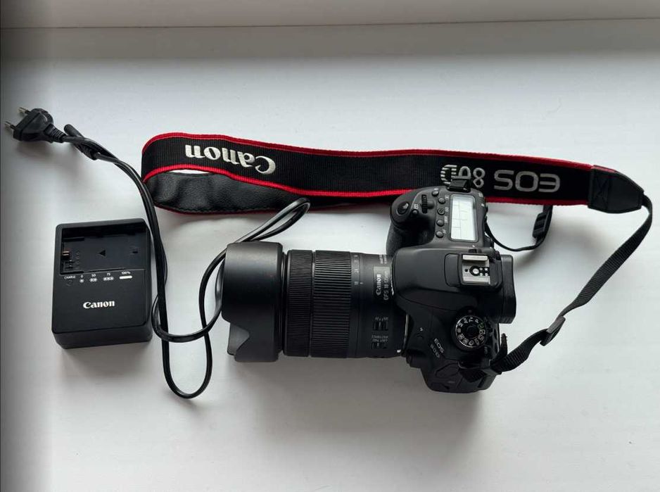 Canon EOS 80D (18-135, 50mm, 24mm) + Rode + Lowepro. КОМПЛЕКТ