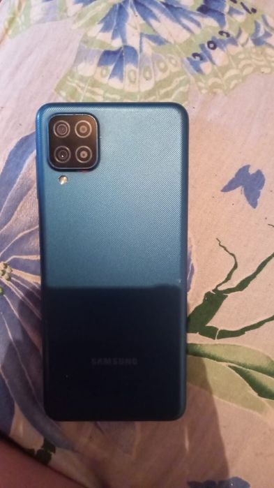 Samsung Galaxy A12