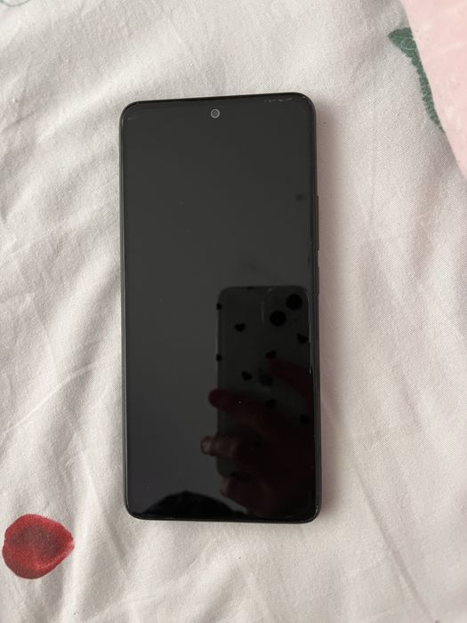 Note 12R Redmi srochno sotiladi
