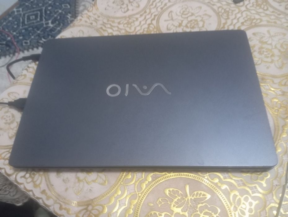 Core 5 6200U  VJS111D12N