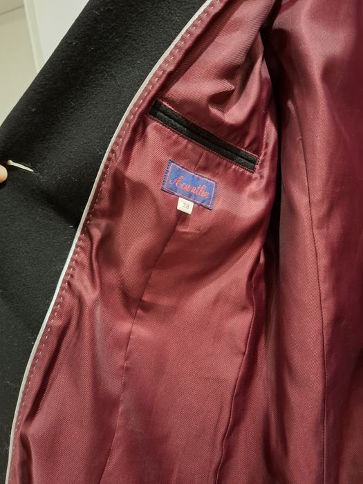 Дамско пролетно-есенно  палто на френската  марката  "Acanthe"