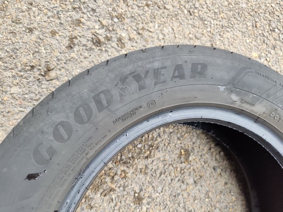 205/60/16" 2бр Good year efficient grip, dot3724,6mm