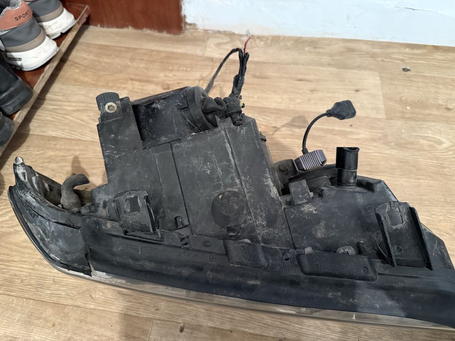 фара Е53 до рест