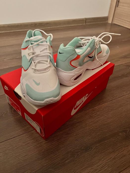 Дамски маратонки Nike номер 37.5