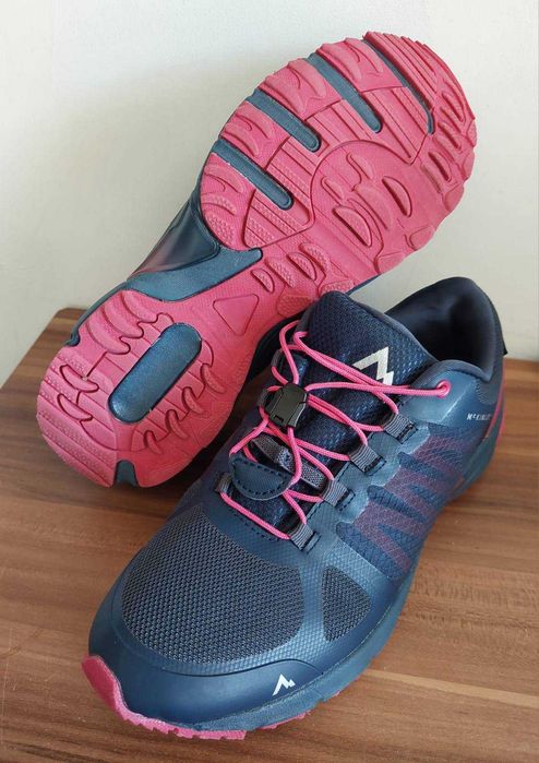 Дамски маратонки McKinley Aquabase