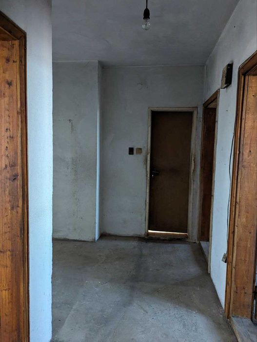 Продава се Тристаен апартамент в Берковица - 96 кв.м за 532 €/кв.м - Снимка #18