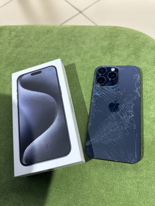 iPhone 15 Pro Max 256GB АКБ 89%