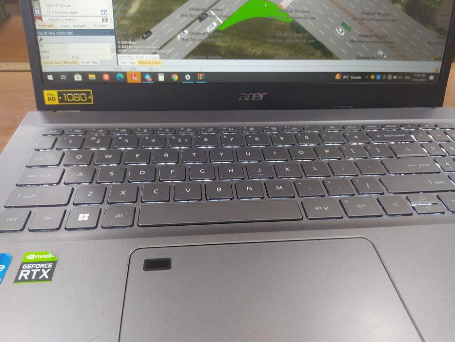 ACER kompyuteri sotiladi.