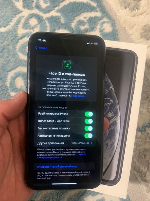 Продам Айфон хр