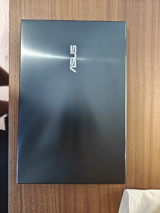 Laptop ASUS ZenBook 14 UM425QA, Ryzen 7 5800H, 16GB RAM, 1TB SSD